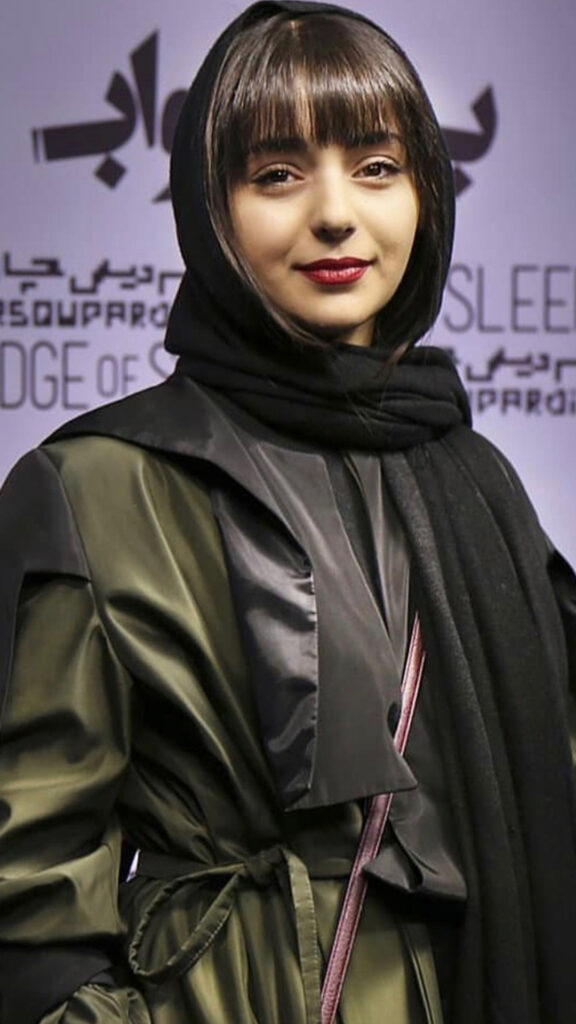 هستی مهدوی فر hasti mahdavi